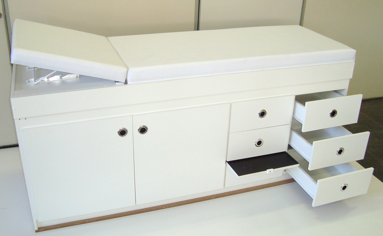 Divã Clínico com Gabinete