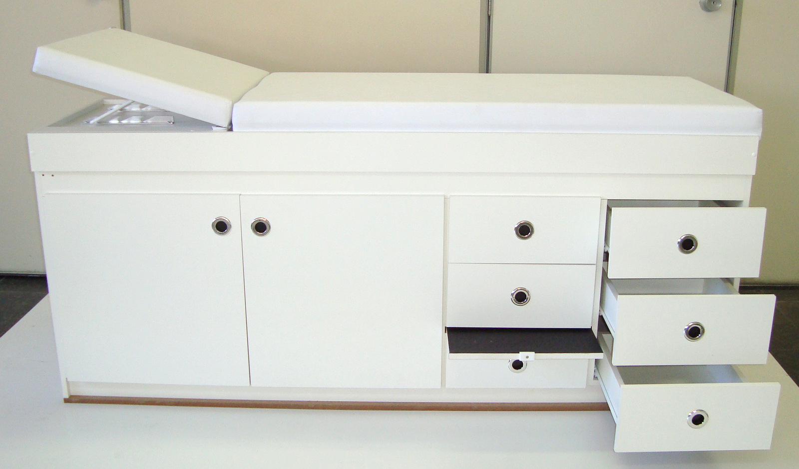 Divã Clínico com Gabinete