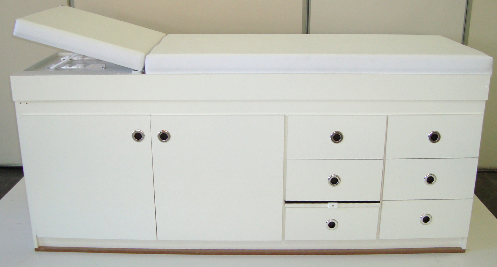 Divã Clínico com Gabinete